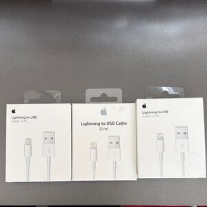 Apple 3 Lightning to USB Cables - White (Boxed)